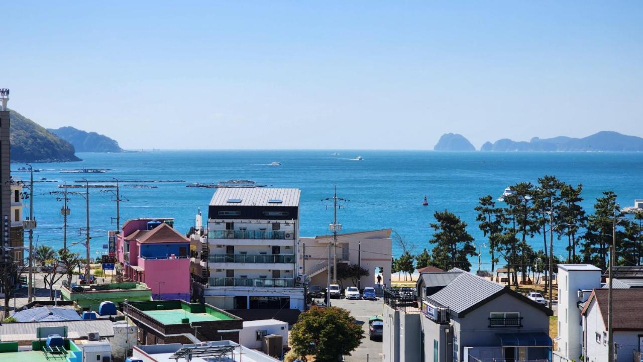 Oedo Tour Pension Geoje Exteriör bild